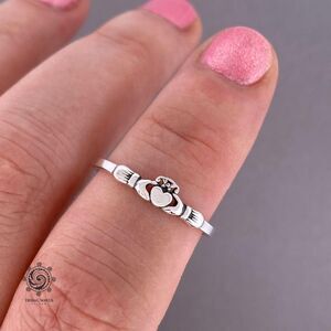 925 Sterling Silver Dainty Claddagh Ring Sizes 2 - 5, 9